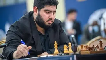 مقصودلو بازنده شد؛ طباطبایی و دانشور با تساوی به کار خود پایان دادند