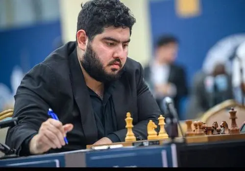 مقصودلو بازنده شد؛ طباطبایی و دانشور با تساوی به کار خود پایان دادند