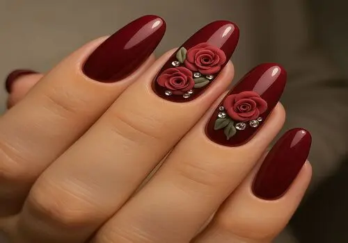 ترند ناخن ۲۰۲۵: وقتی لاک تبدیل به اکسسوری لوکس می‌شود+تصویر
