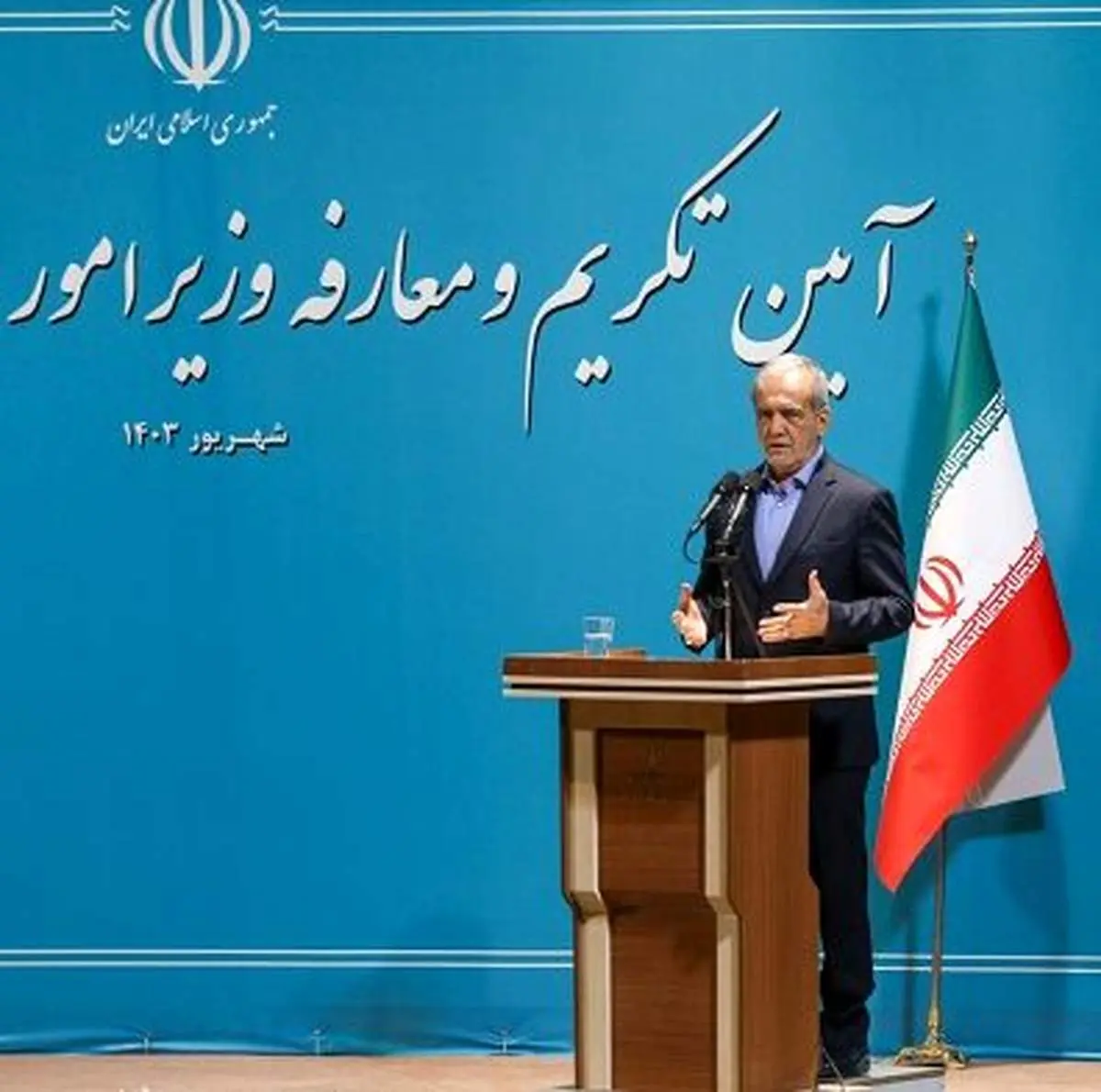 درخواست رئیسجمهور از همه مسئولان برای تامین سلامت مردم