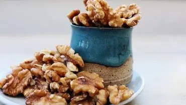 طرز تهیه گردو شور، میان‌وعده‌ای خوشمزه و مقوی

