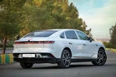 بازار خودرو در شوک؛ وویا پشن قوی‌ترین سدان شد