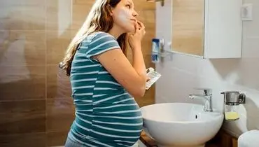 ضرر مصرف کرم‌های ضد آفتاب برای مادران باردار  