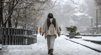  بارش برف در ارتفاعات تهران؛ ایستگاه ۷ توچال+ فیلم