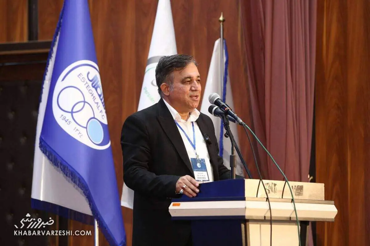 تاجرنیا تکلیف هواداران استقلال را روشن کرد
