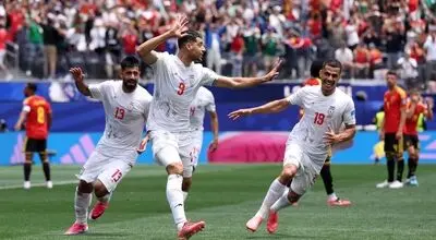 ستایش ویژه از علیرضا بیرانوند: بیرانوند نعمت تیم ملی است/ این ایران بوی دوران کارلوس کی‌روش را می‌دهد