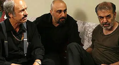 قابی از رضا عطاران و بازیگر بزنگاه در یک مراسم