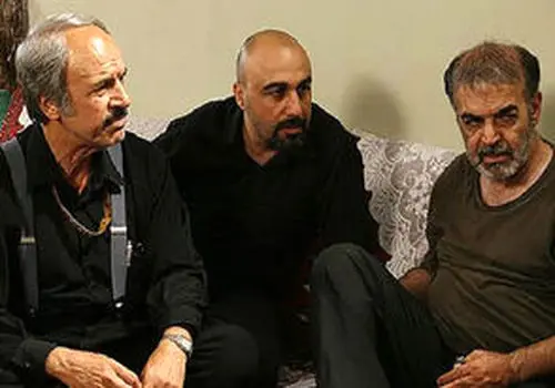 قابی از رضا عطاران و بازیگر بزنگاه در یک مراسم