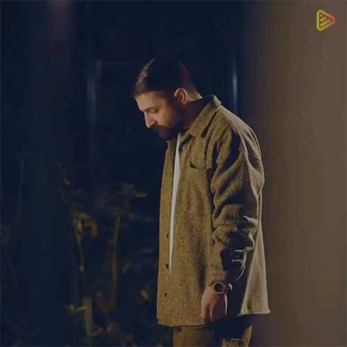 ترانه دلنشین «یادش بخیر» با صدای حمید هیراد+ موزیک ویدئو