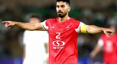 پرسپولیس رسما با عالیشاه تمدید کرد