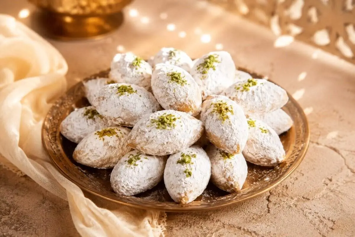 طرز تهیه قطاب یزدی اصیل با دو روش بدون فر و در فر