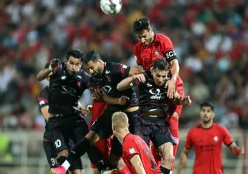 
تمرینات سبک پرسپولیس در هتل
