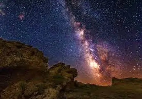 دویچه وله: نتیجه اقدام نظامی علیه ایران موجب بسته شدن تنگه‌های هرمز و باب‌المندب می‌شود