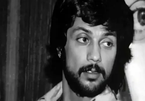  «داریوش اقبالی» در کنار «ناصر چشم‌آذر و ناصر فرهودی»؛ دهه 50