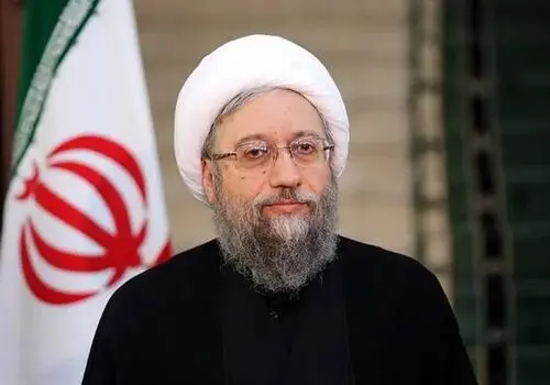 تصاویری تماشایی از لحظه ورود آزادگان به ایران 