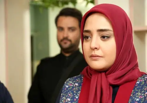 بازیگر ستایش بعداز مدت‌ها با تیپی عجیب آفتابی شد!
