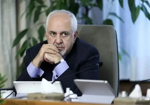 هشدار ظریف درباره جنگ روایت‌ها؛ نگاه تهدیدمحور را کنار بگذاریم