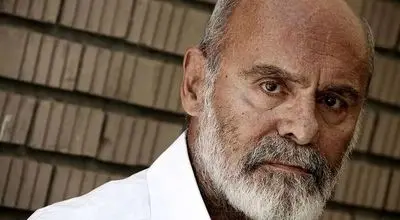 استقبال کاربران از تصویری دلنشین: جمشید هاشم‌پور و نوه‌اش!