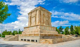 نمایی بی نظیر از آرامگاه فردوسی+ عکس