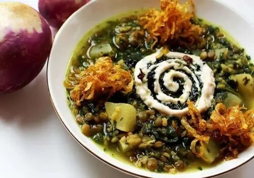طرز تهیه آش شلغم؛ یک غذای دلچسب برای فصل سرما