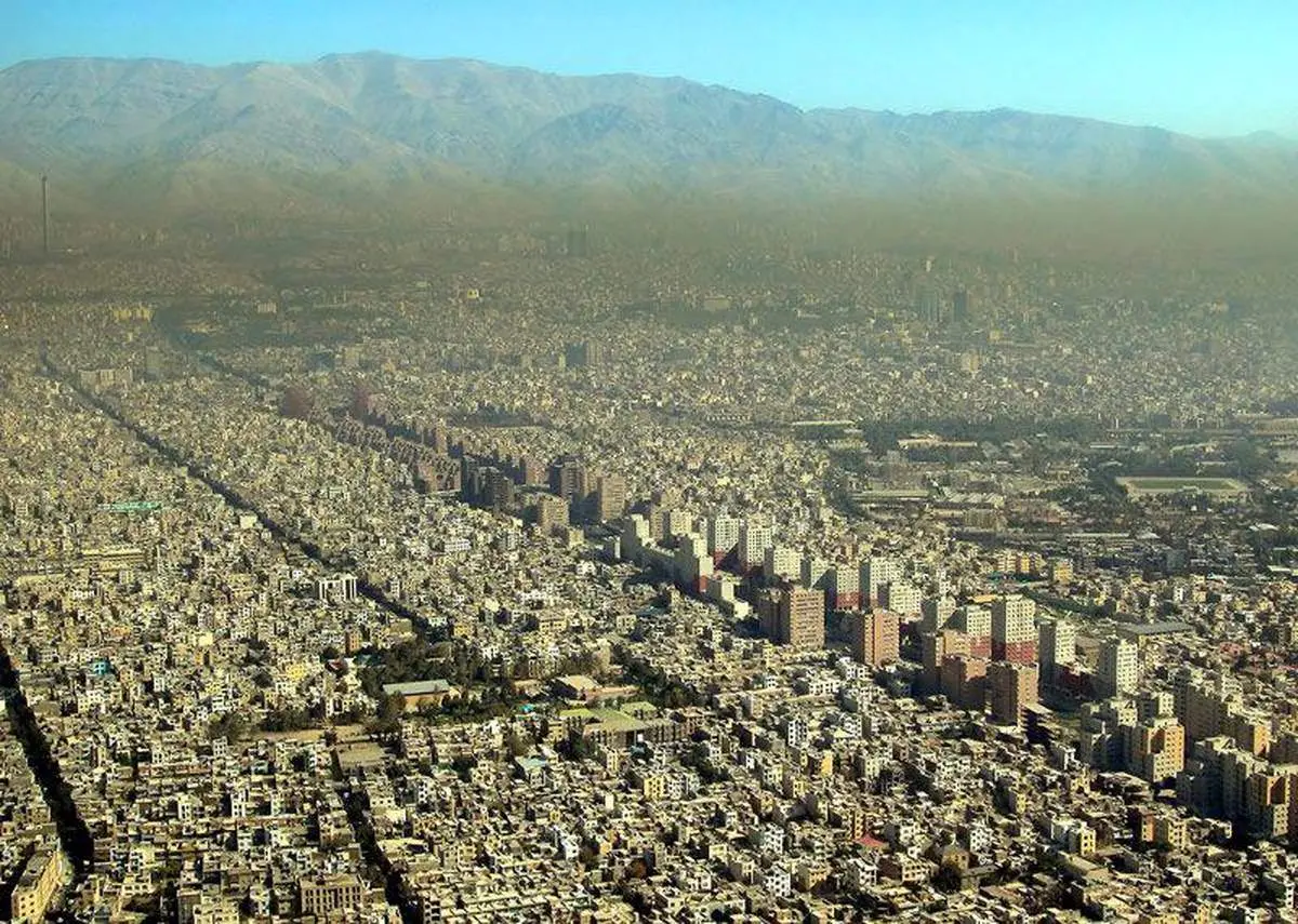 پیرهادی: احتمالا تعداد جانباختگان آلودگی هوای تهران از جان باختگان جنگ ایران-عراق پیشی خواهد گرفت