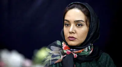 شیرین نون خ با بیتی از حافظ دلبری کرد