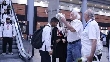 بازگشت تیم ملی دوومیدانی به ایران
