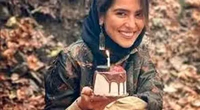 برای مونا کرمی روی سِن تولد گرفتند!/ویدیو 