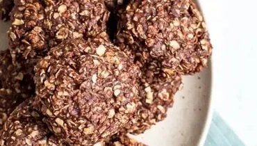 کوکی‌های لذیذ و خوشمزه فقط با ۳ قلم مواد؛ ترکیب موز و جو دوسر برای یک میان‌وعده سالم