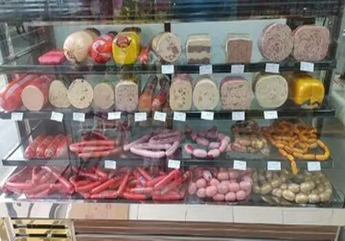 تفاوت ژامبون و کالباس و بیکن در چیست؟
