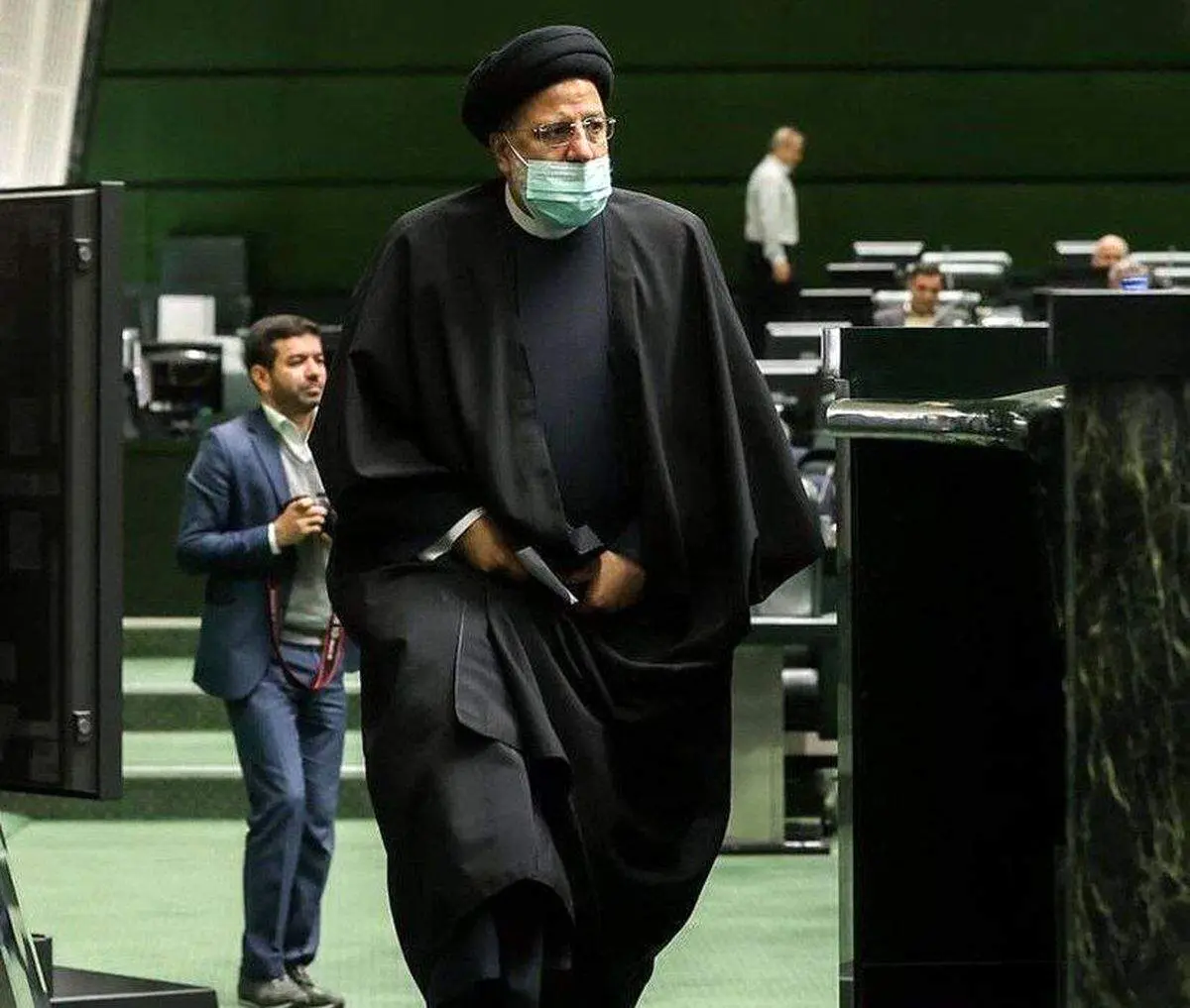 برنامه‌ هفتم بر اساس آسیب شناسی برنامه‌ های گذشته تهیه شد/ حذف بانک‌ های غیرقابل اصلاح در دستورکار دولت