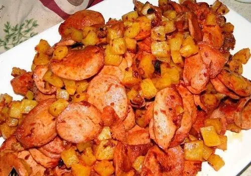 طرز تهیه سوسیس بندری به سبک خیابانی