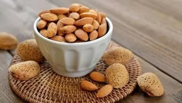 خوردن بادام برای این افراد ممنوع!