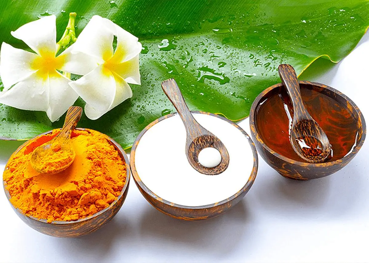 طرز تهیه بهترین ماسکهای خانگی روشن کننده پوست