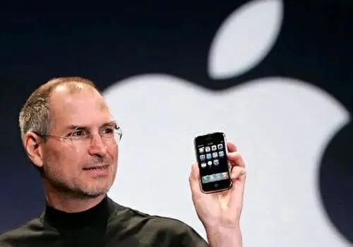 دختر استیو جابز، اینترنت را به لرزه درآورد!