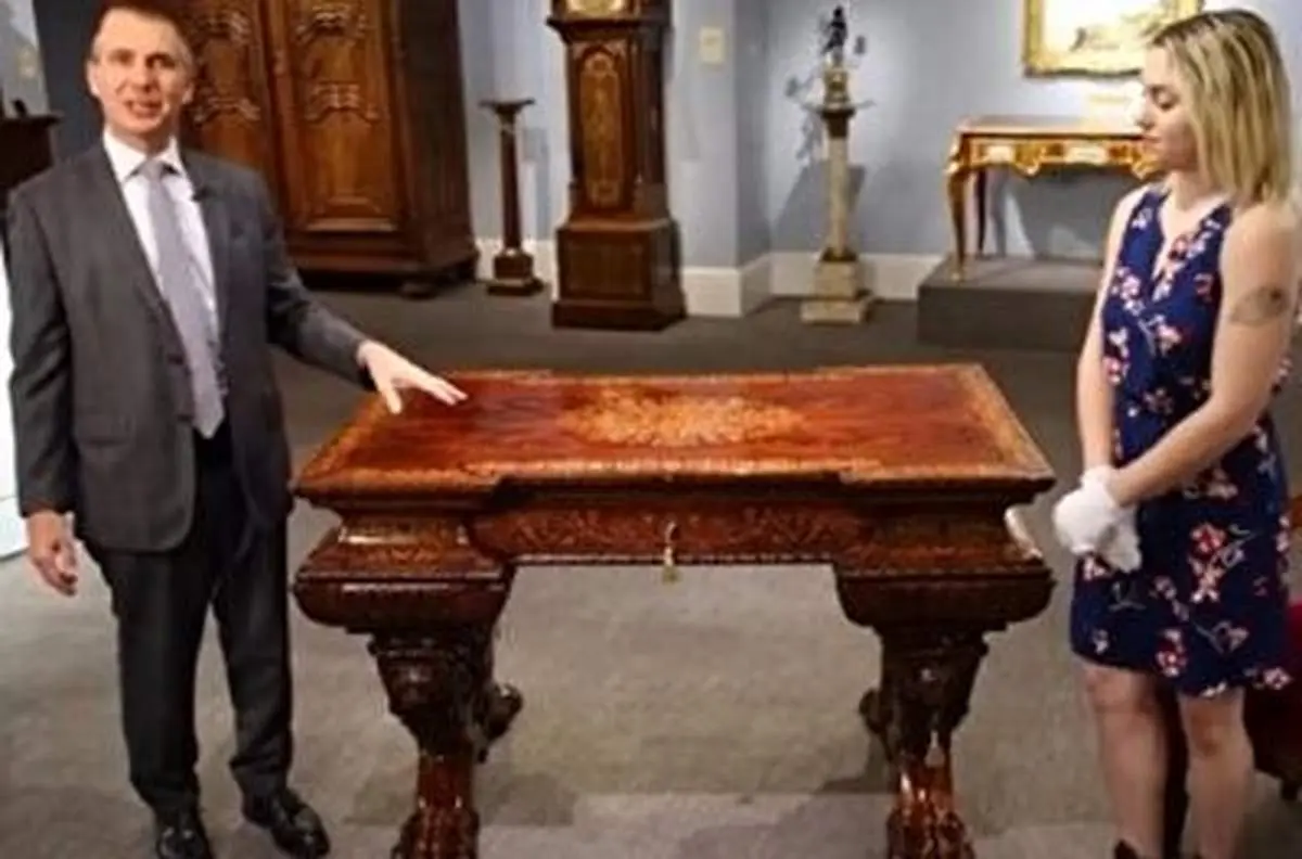 میز نوشتاری جالب پادشاه ایتالیا در قرن نوزدهم+ فیلم