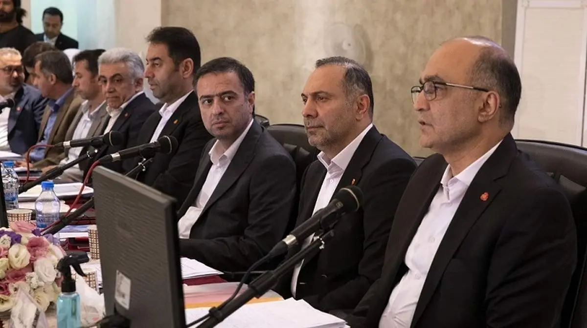 بانک ملت به ازای هر سهم ۱۳۰ ریال سود توزیع کرد