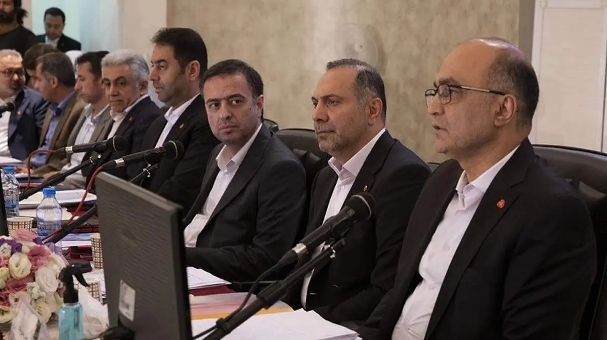 بانک ملت به ازای هر سهم ۱۳۰ ریال سود توزیع کرد