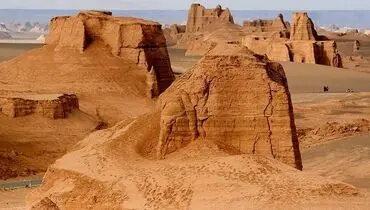 کوچکترین روباه ایران در دشت لوت+عکس