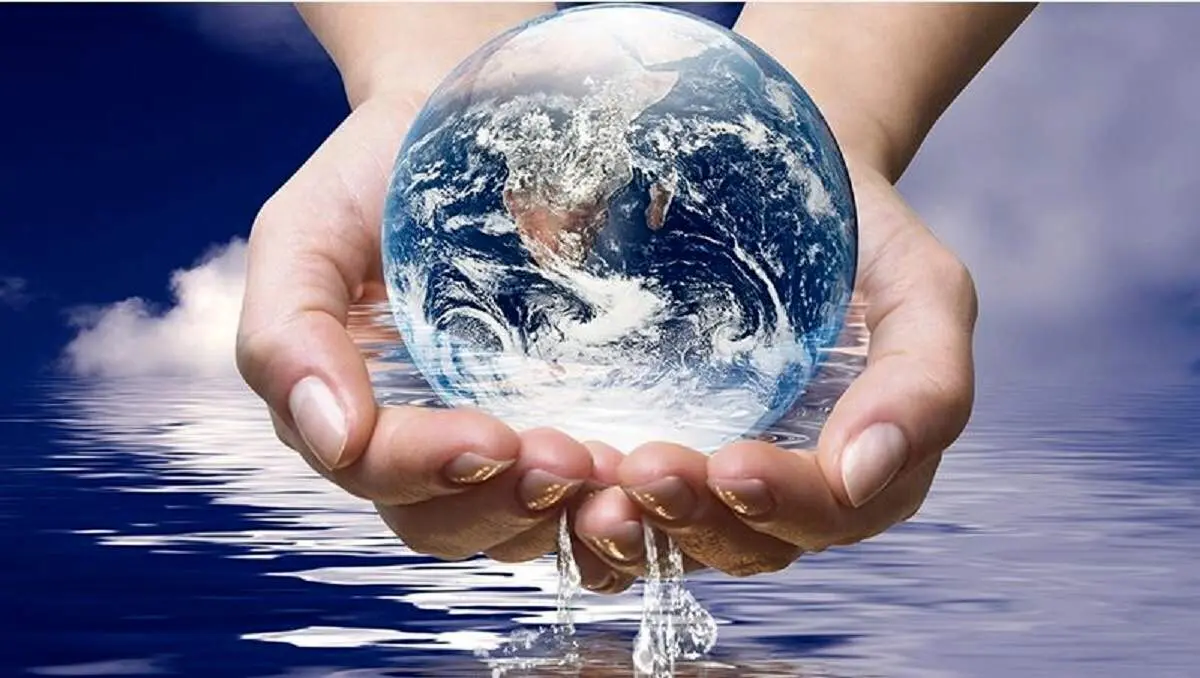 تصاویر متفاوت از جشنواره آب در تابستان