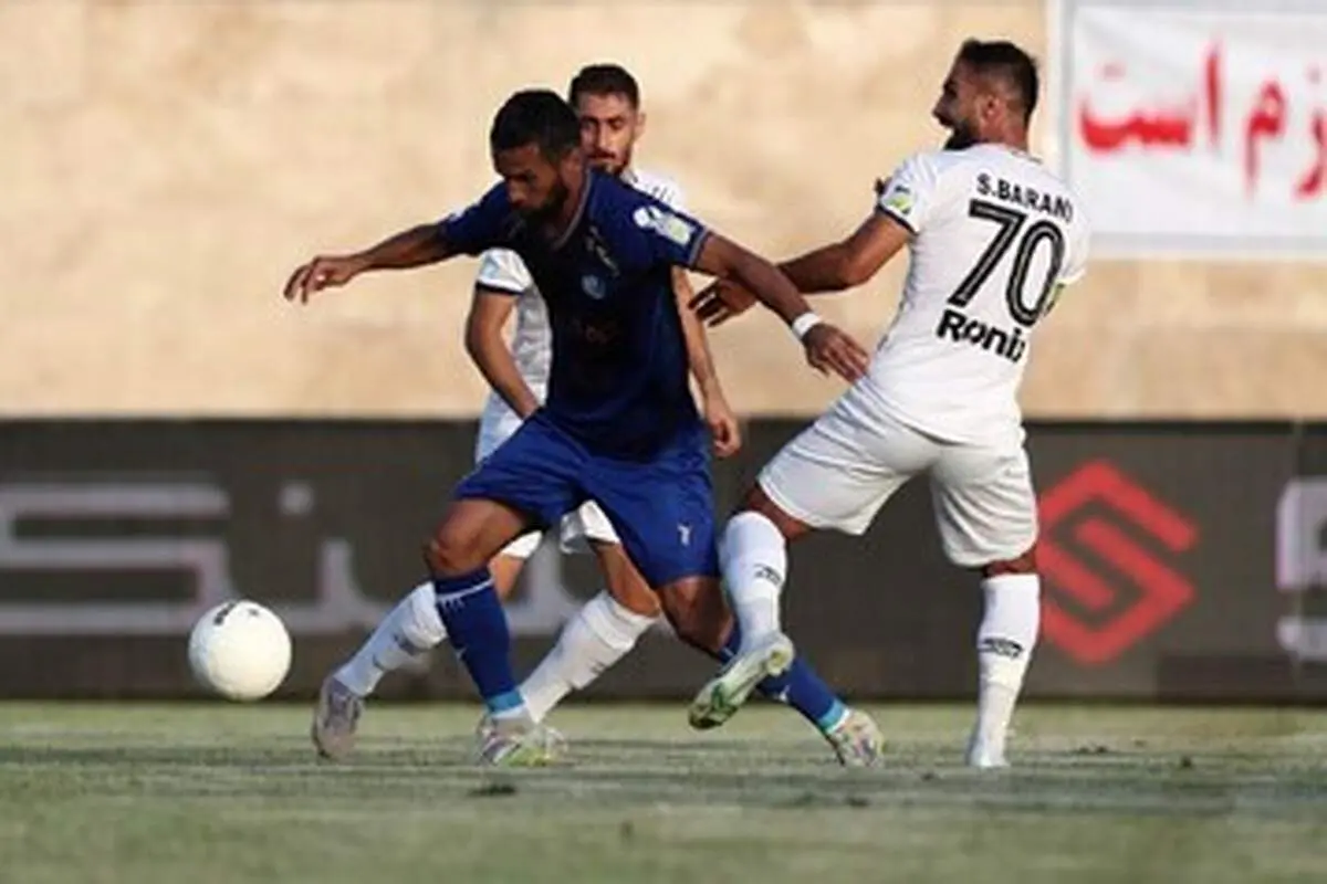 نقل و انتقالات| مهاجم استقلال قرمزپوش می‌شود