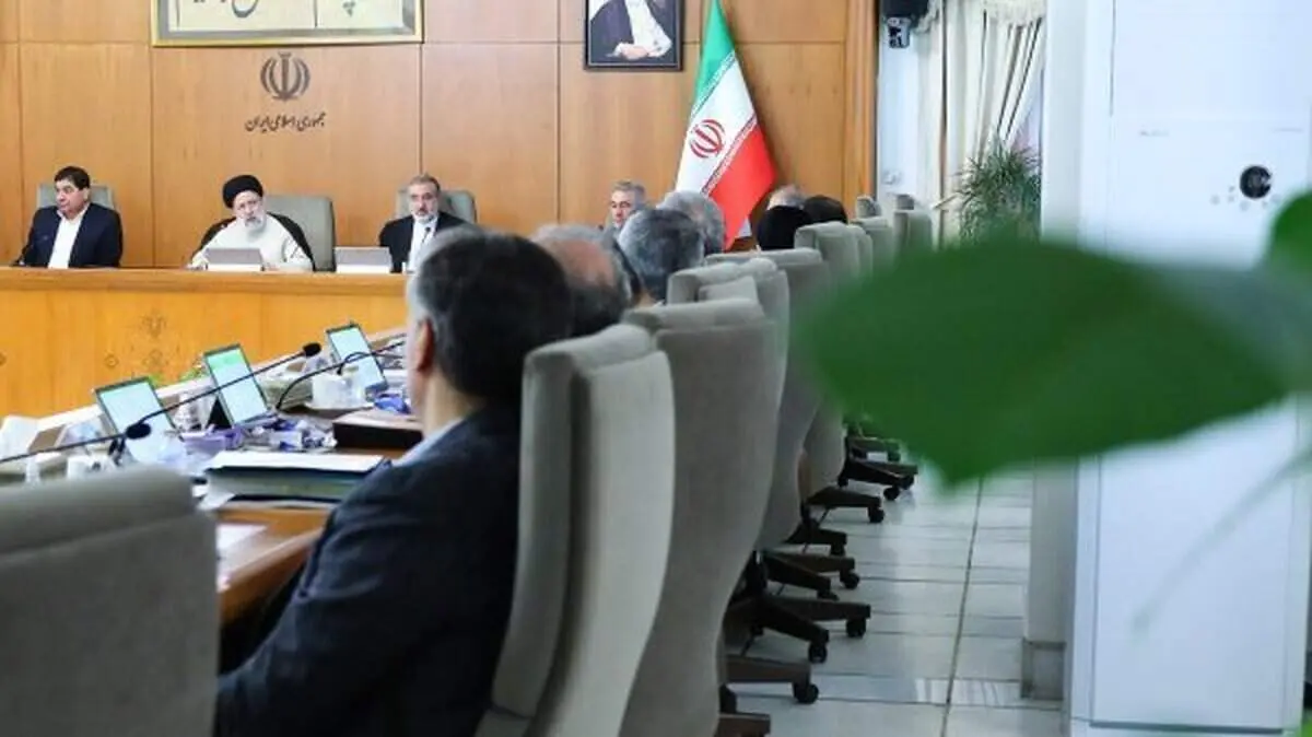 تأکید رئیس جمهور بر تداوم تلاش‌ دستگاه‌ها برای ادامه روند کاهشی تورم