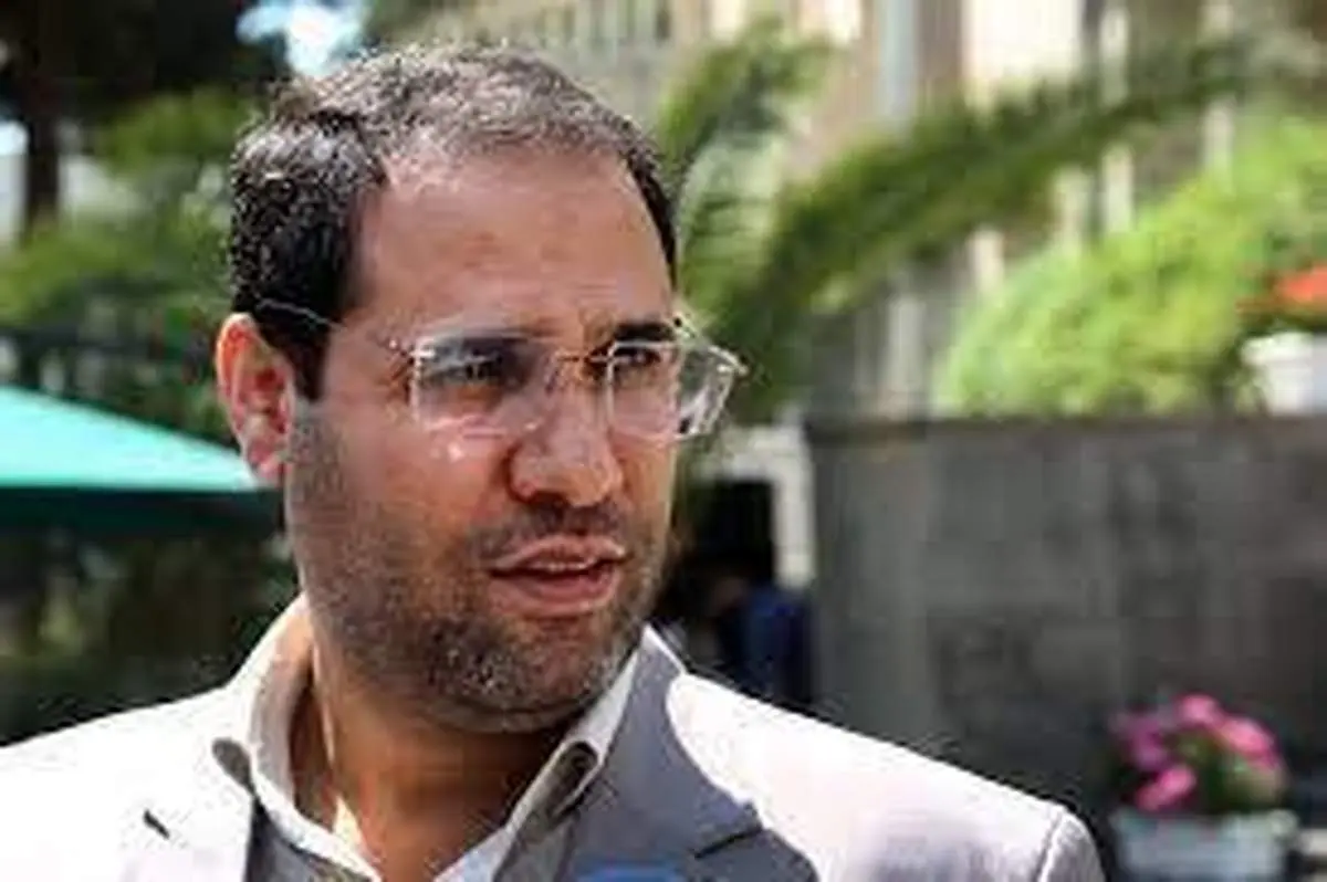 مدارس دولتی حق دریافت هیچ وجهی در زمان توزیع کارنامه و ثبت نام ندارند+ فیلم