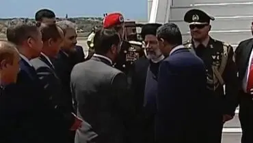 رئیس جمهور وارد کاراکاس شد