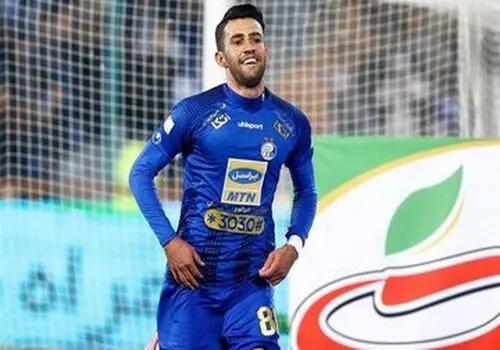  غیبت بی دلیل هافبک استقلال
