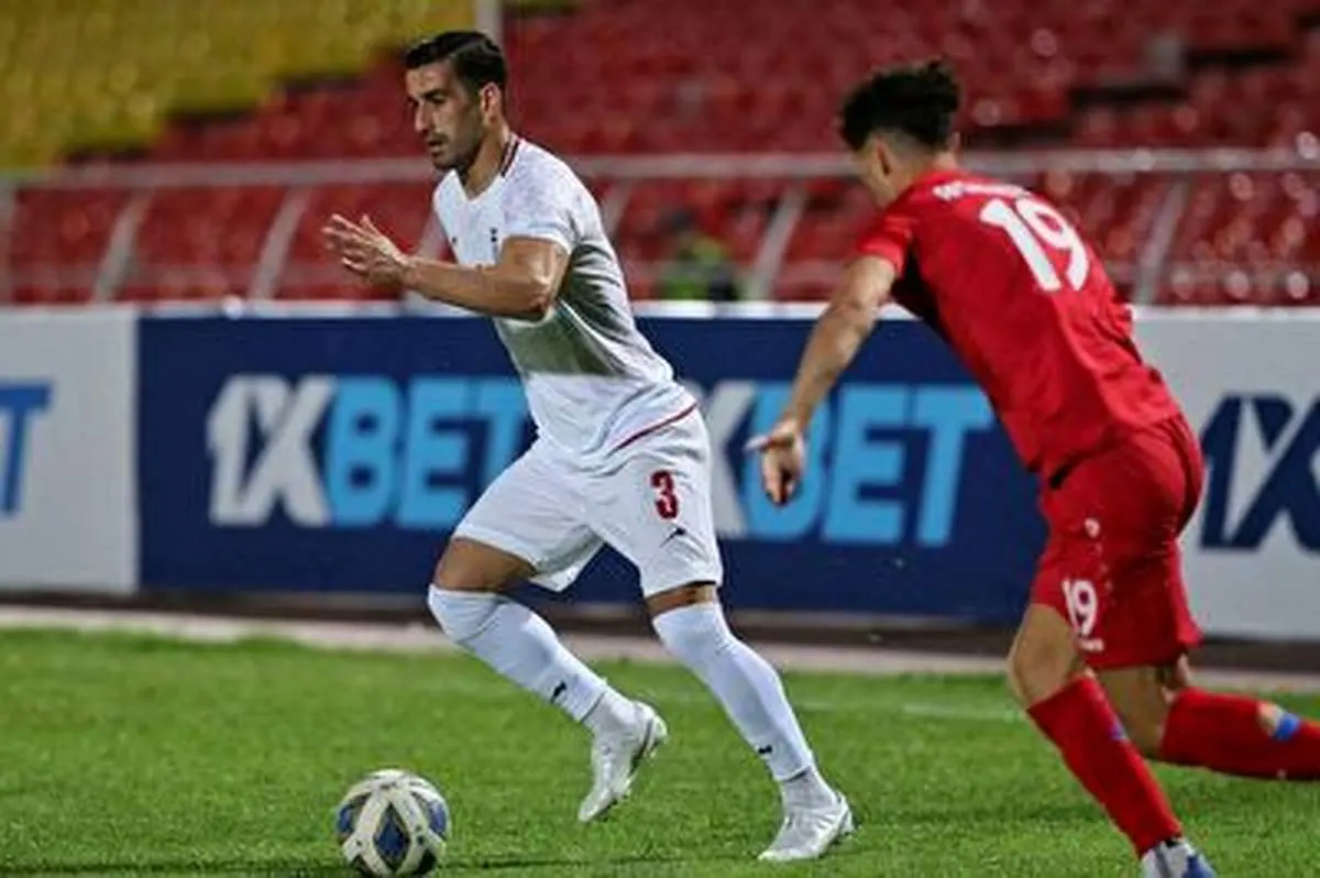 گزارش جالب گزارشگر افغانستانی در لحظه به ثمررسیدن گل افغانستان به ایران+ فیلم