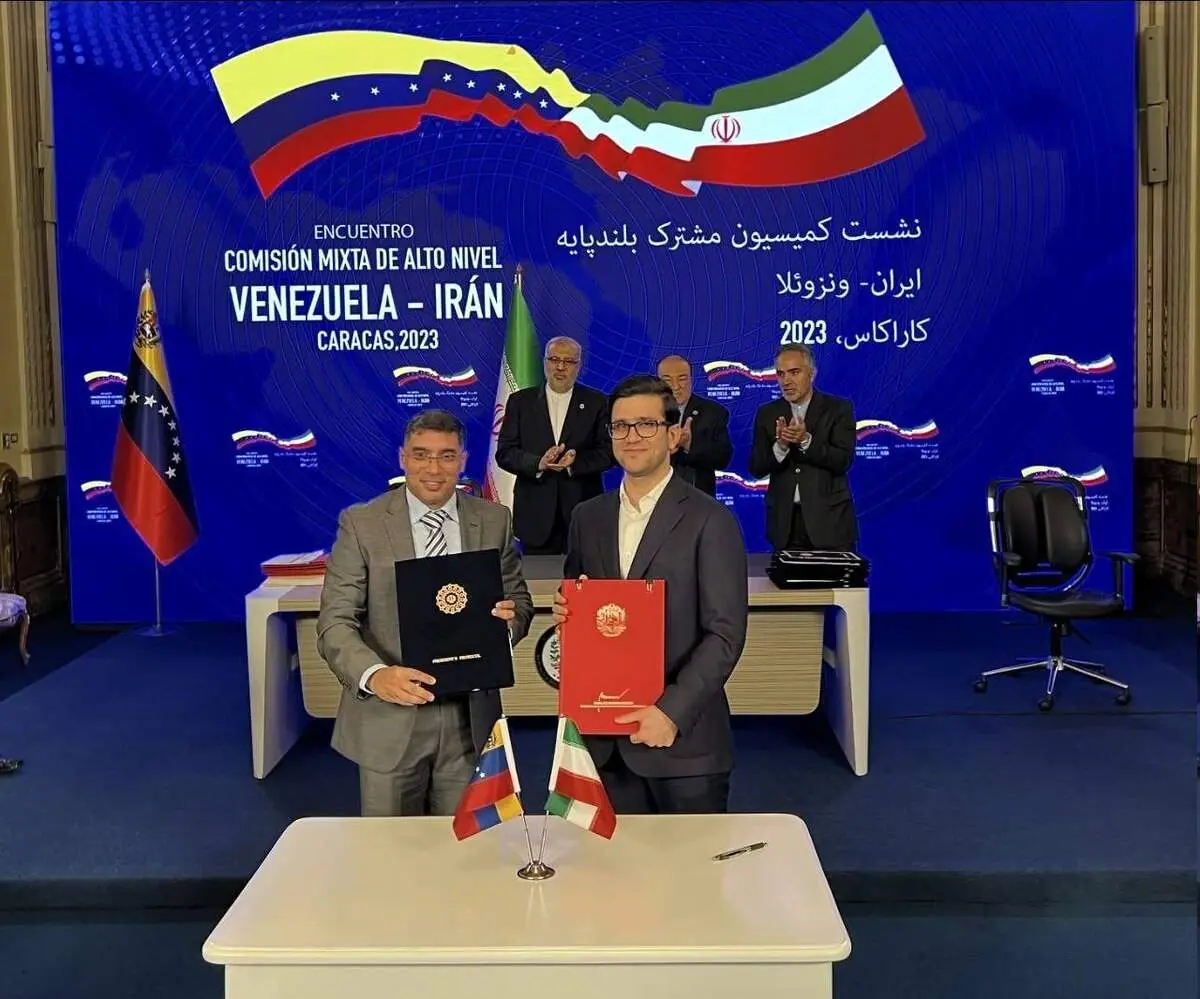 امضاء قرارداد ارتقاء و بهسازی ترمینال صادراتی خوزه بین پتروپارس و شرکت ملی نفت ونزوئلا (PDVSA)