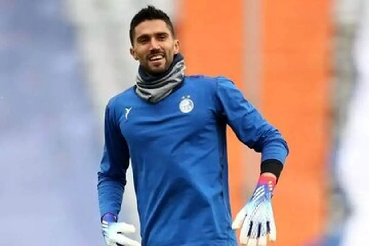 ریسک بزرگ نکونام در استقلال/ حسینی ماندنی شد