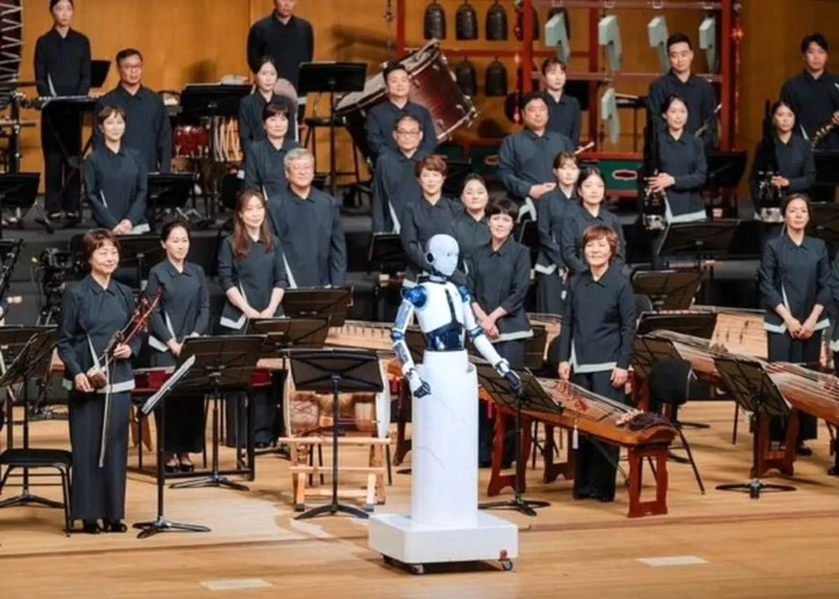 یک ربات رهبر ارکستر ملی کره جنوبی +فیلم