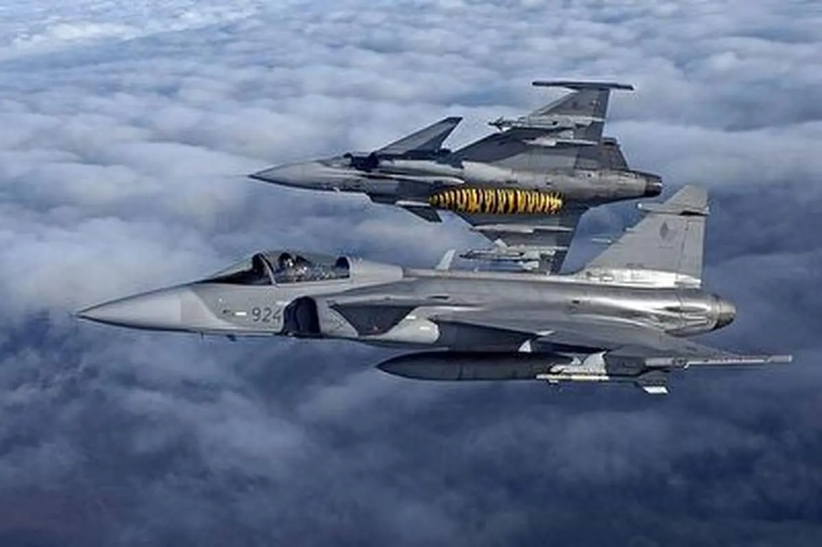 پای سوئد با ارسال جنگنده چند منظوره گریپن به جنگ اوکراین باز می شود؟+ فیلم